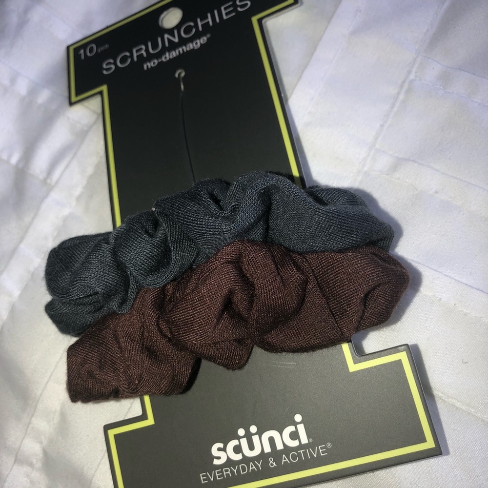 Two Scrunchies!